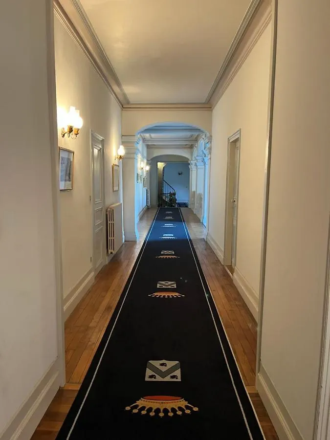 Enjoy Residence Chateau De Monbrison, Apartment For Two Guests Saint-Michel